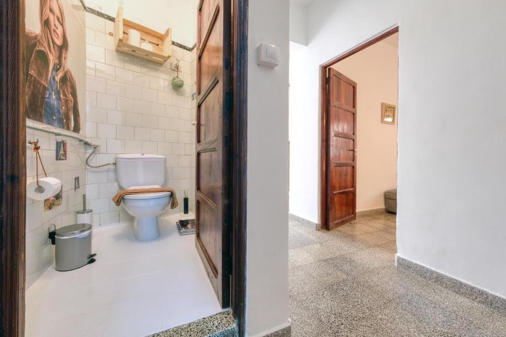 Casa Vista Oceano - City Centre and Ideal for Work By Lanzarote Vacation Homes 8