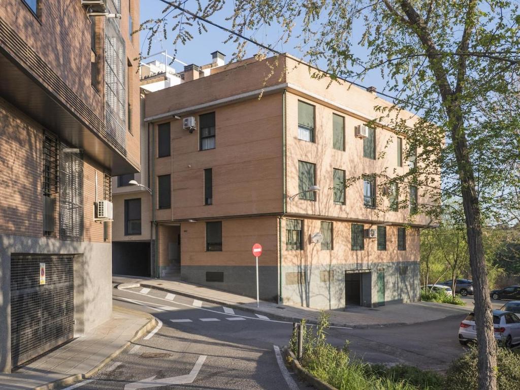 Apartamento Salto del caballo con Parking Incluido - Living Toledo 6