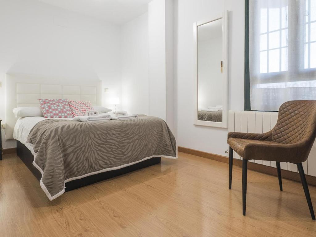 Apartamento Salto del caballo con Parking Incluido - Living Toledo 2