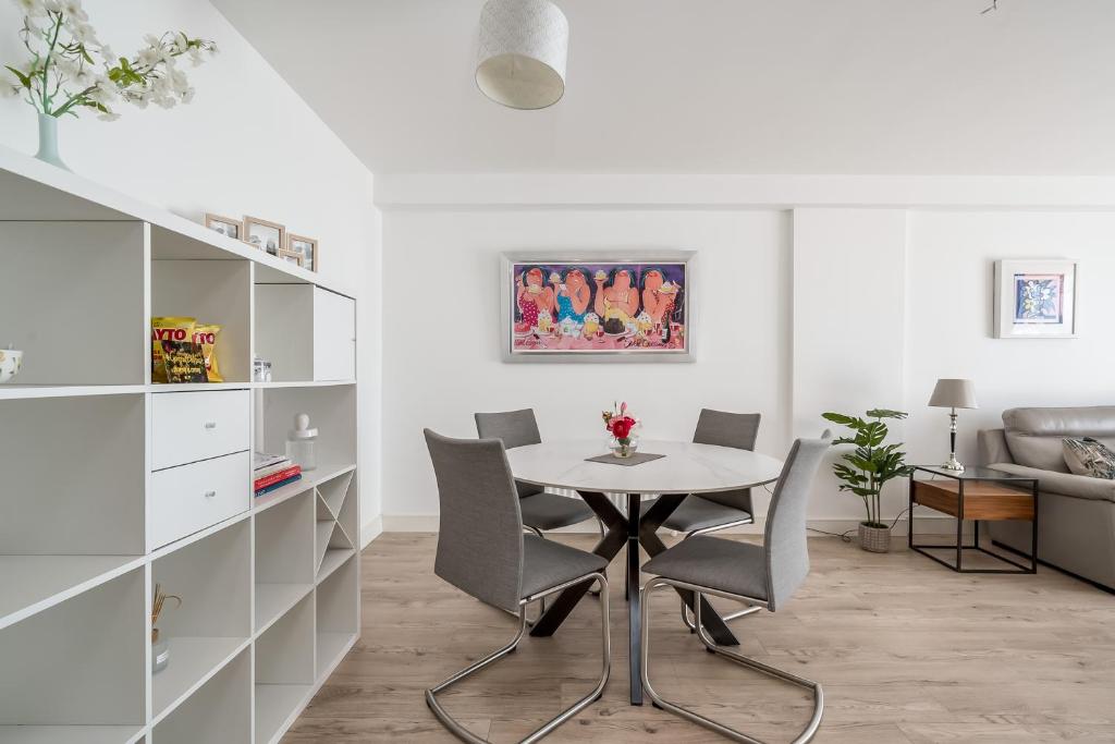 Central Belfast Apartments, Victoria Place 4