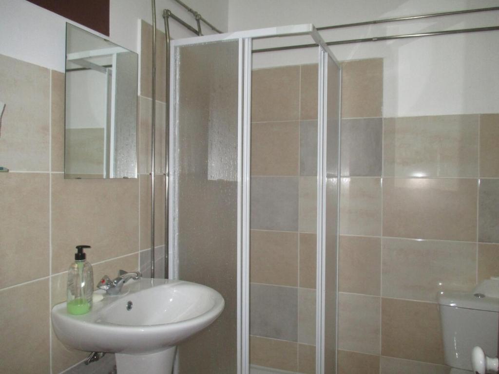 António Augusto Apartment 7