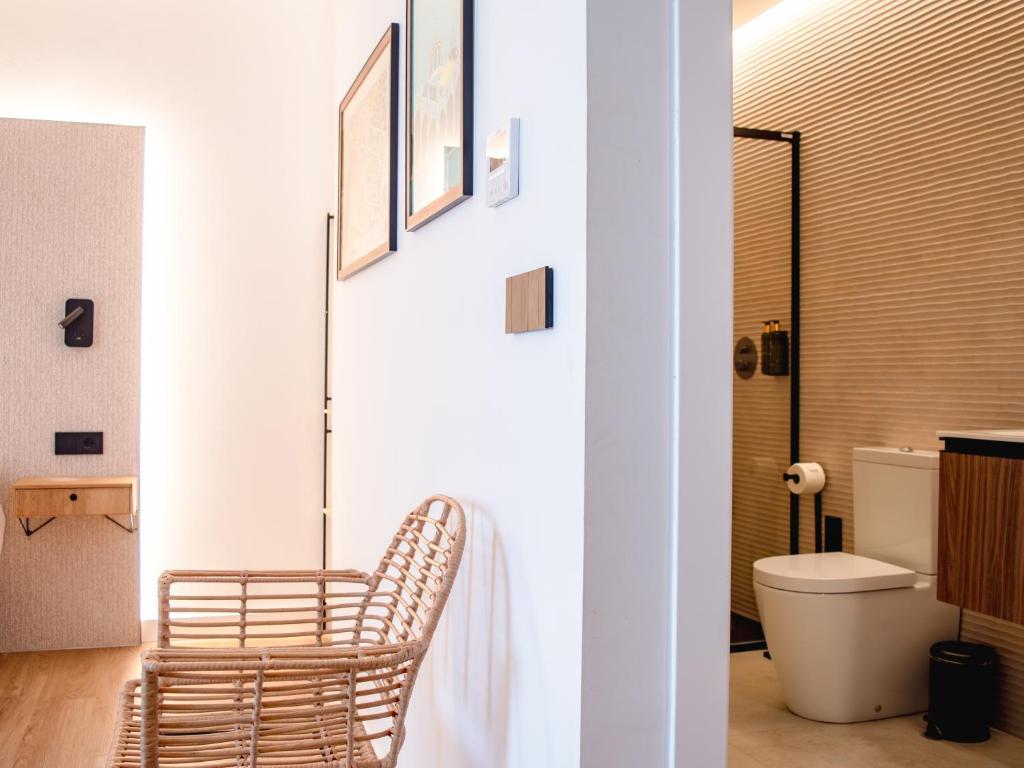 Demetrio By Alma Suites 2