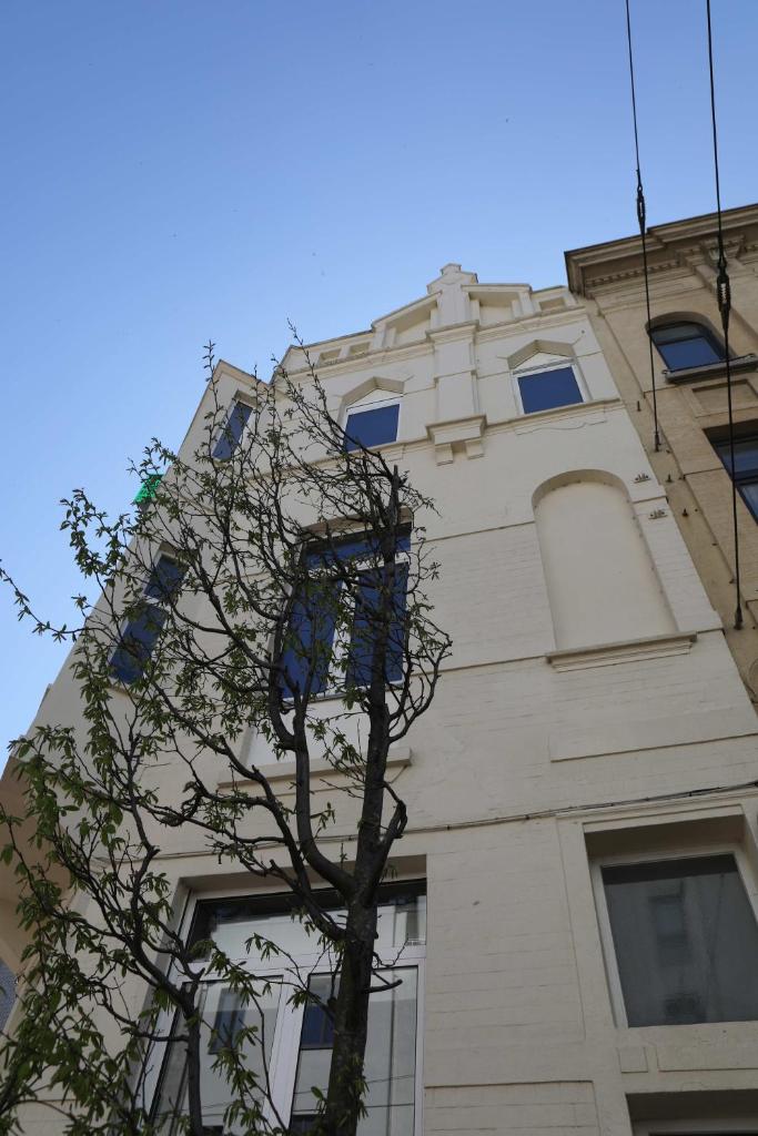 Kamiel -Belle Epoque apartment with modern comfort 4