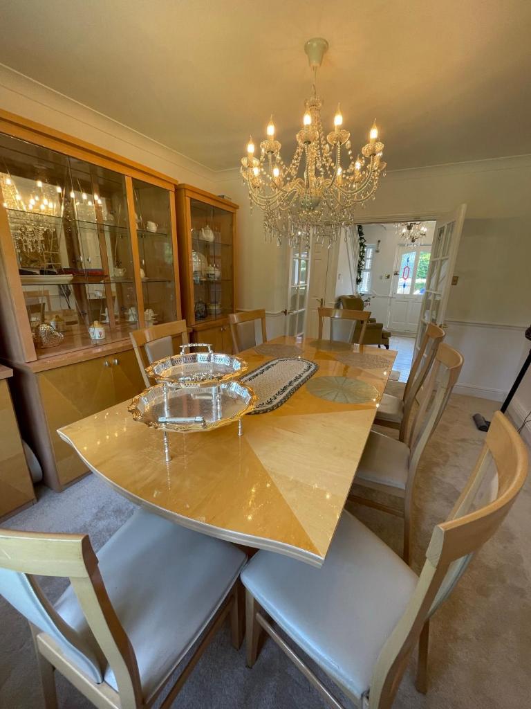 Beautiful 6 Bedroom House Oxford City 8