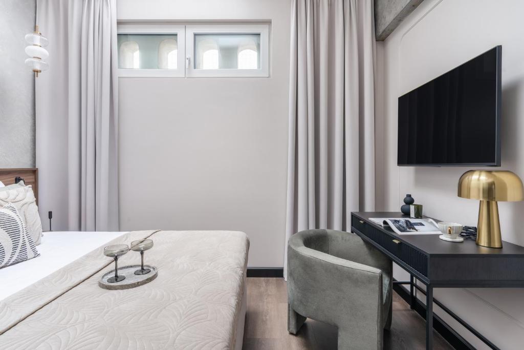 Reset in So Soho Spa Collection 4