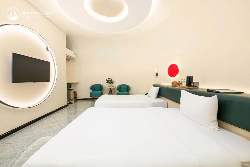 Mộc Châu Island Mountain Park And Resort - Camping Island