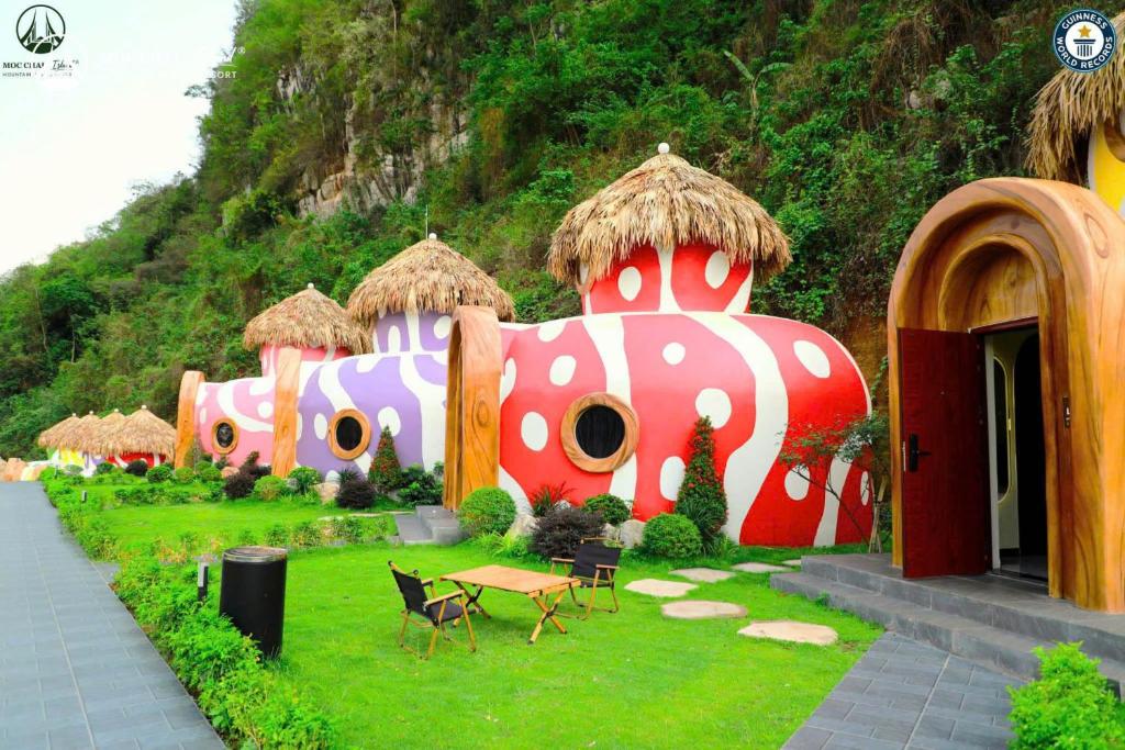 Mộc Châu Island Mountain Park And Resort - Camping Island