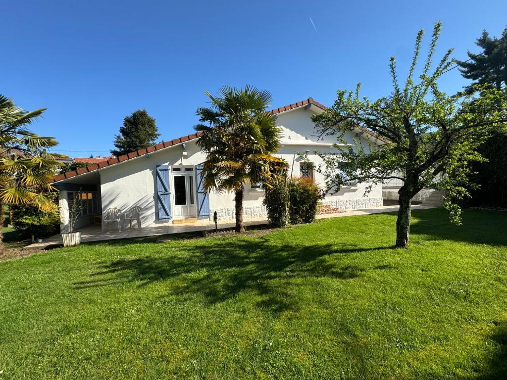 Maison à Lourdes, avec jardin 6