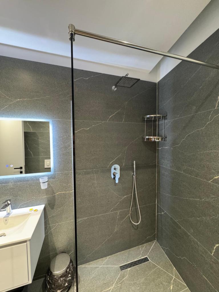Serin Apartment Tirana Centre 7