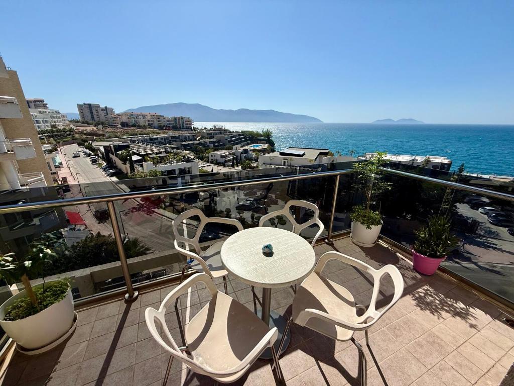 Spectacular SeaView Apartment 6