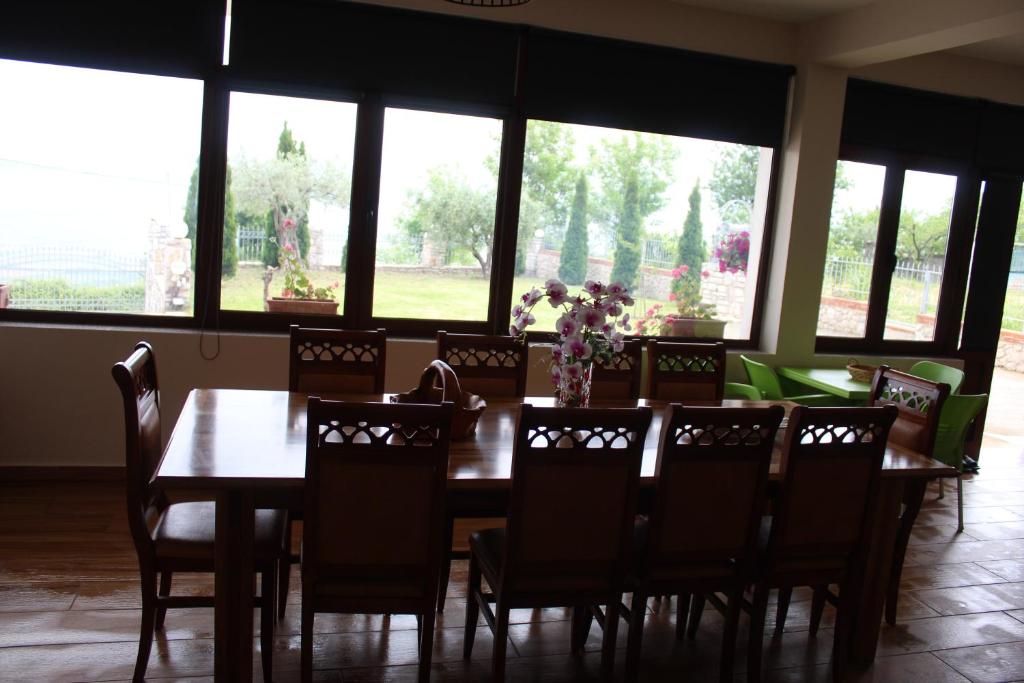 Villa Panorama Ishem 8