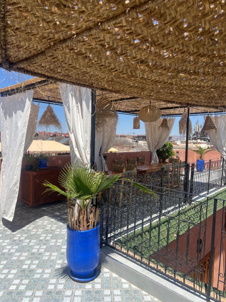 Balcon ou terrasse dans l'établissement Riad dar lakbira