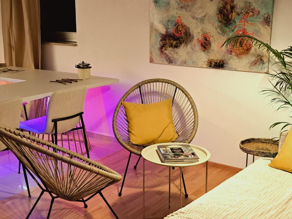 Die Art Farm I Group Rental near Frankfurt I Messe 5