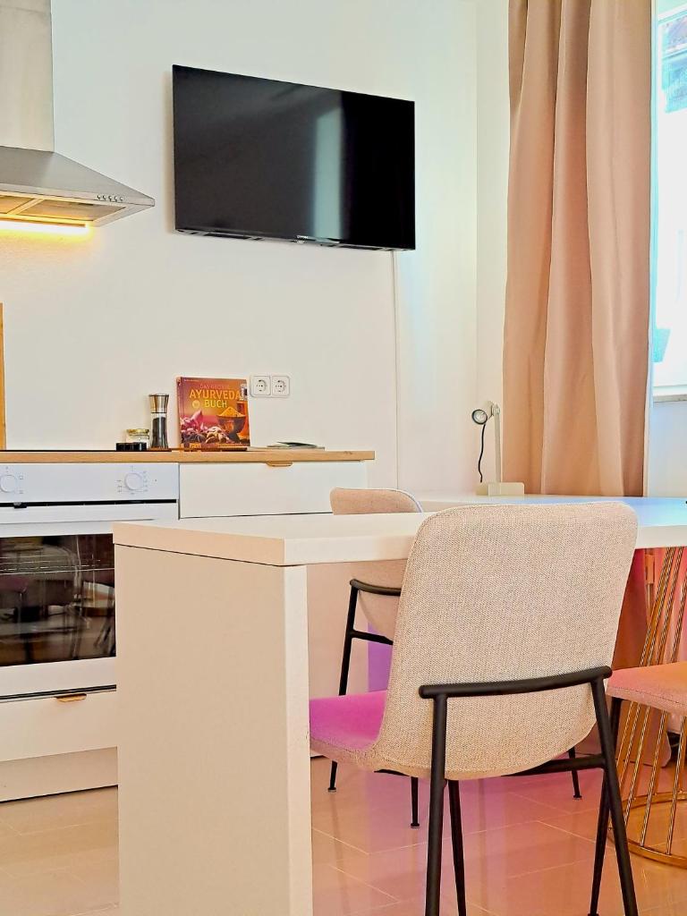 Die Art Farm I Group Rental near Frankfurt I Messe 8