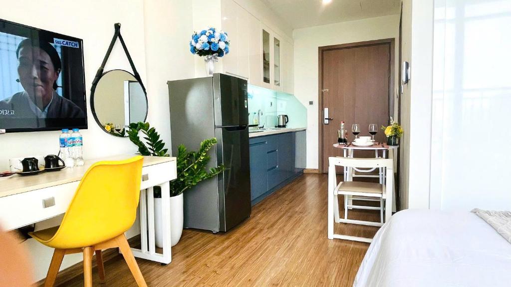 Studio at Vinhomes Green Bay - Luna's House