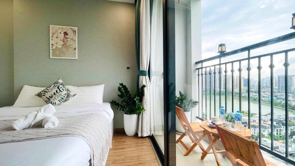 Studio at Vinhomes Green Bay - Luna's House