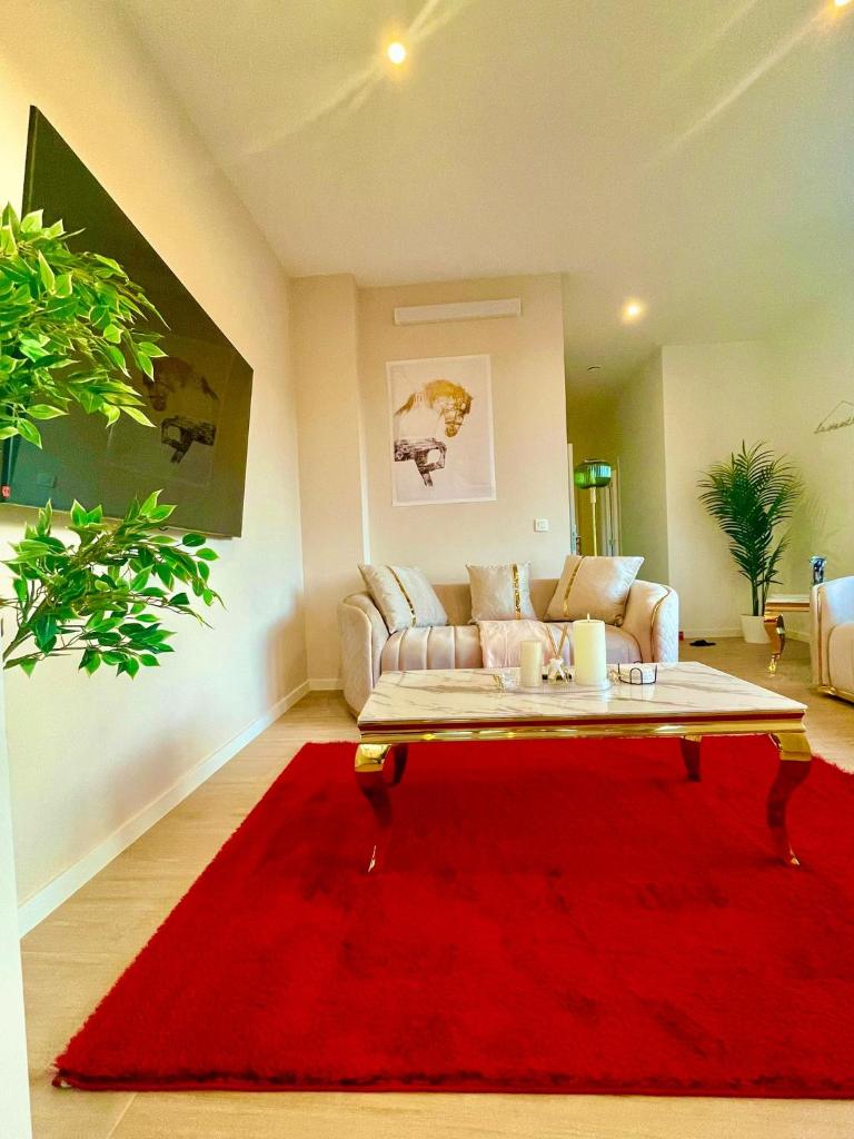 OneLuxStay near Antwerp Central 2