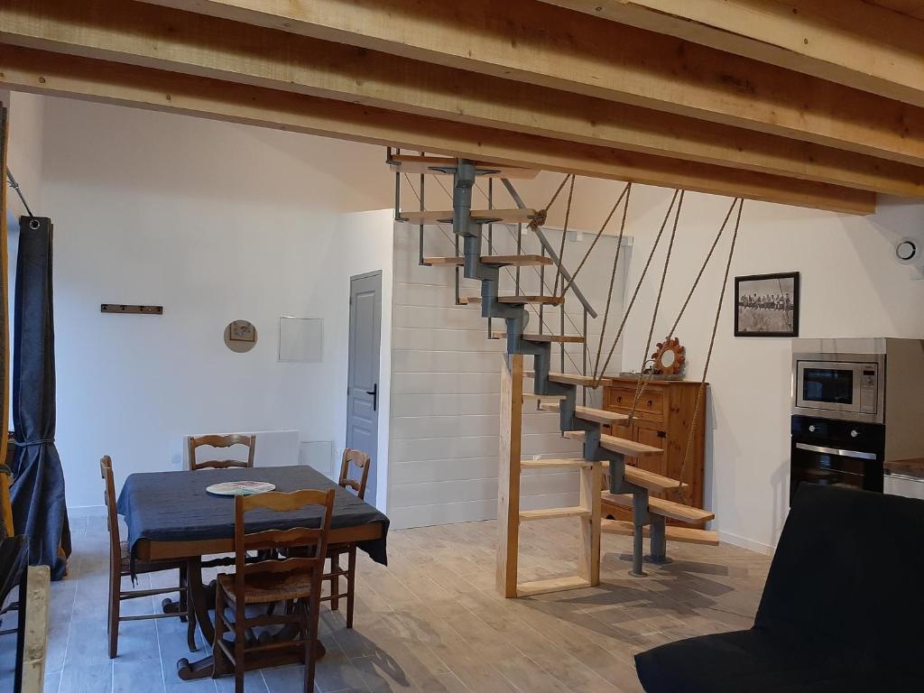 Gîte de campagne 4 ou 5 personnes 8