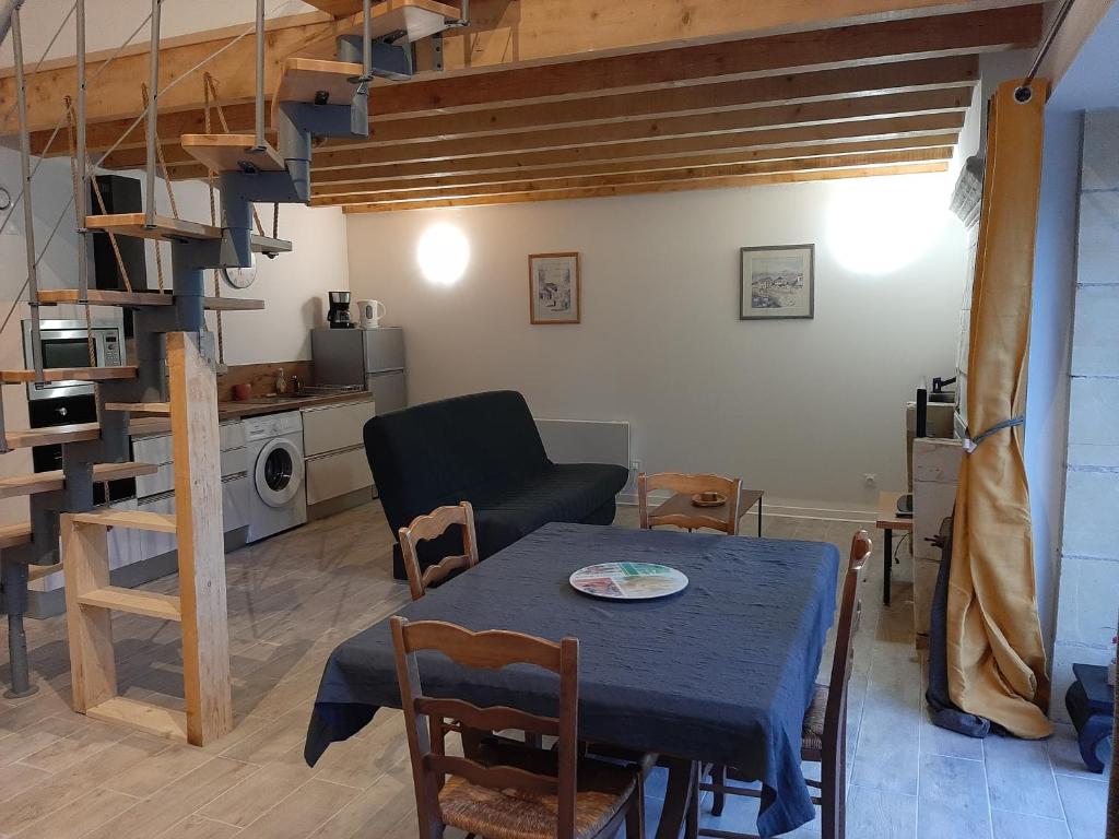 Gîte de campagne 4 ou 5 personnes 1