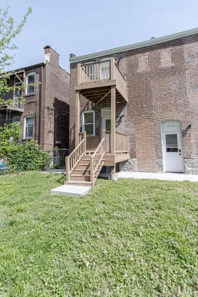 Ann Avenue 3BR St Louis Home with Games and Free Parking 6