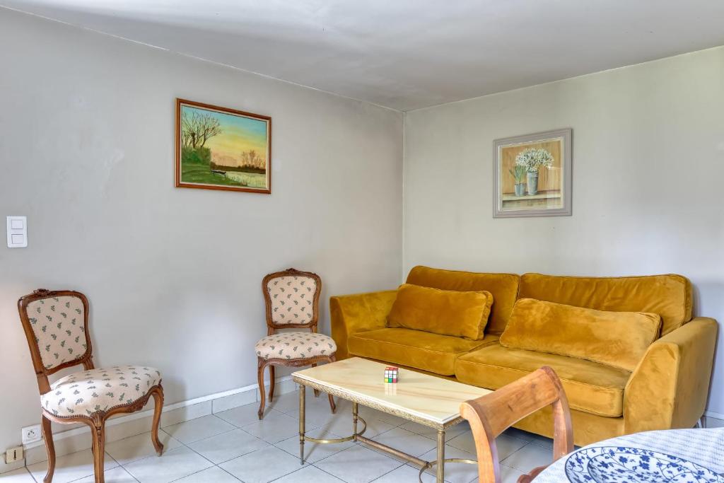 Le chant de Daoud maison de ville avec jardin et place stationnement 3