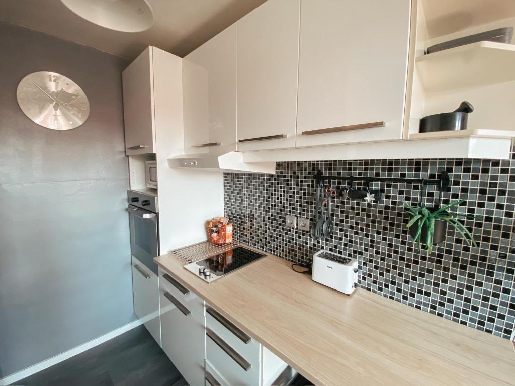 Charming Apartment Siska 8