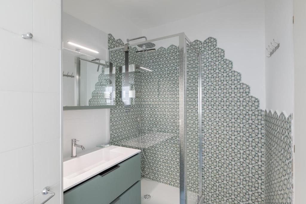 iFlat Trevi Charm, Elegant & Comfy Roman Escape 5