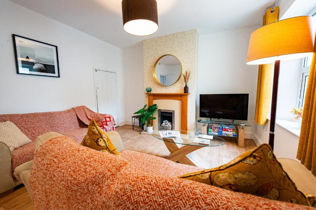 STELLA'S COTTAGE- Cute Traditional Home In South West By STAE-Homes 8