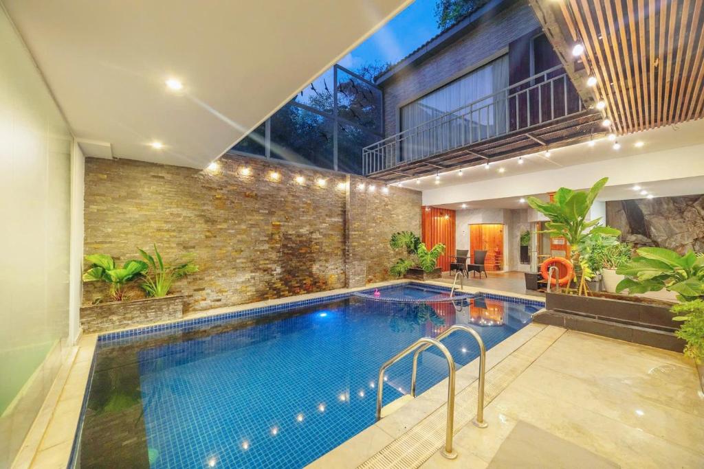 The Wind Mountain Side Hotel