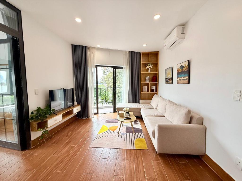 Morri West Lake Apartment