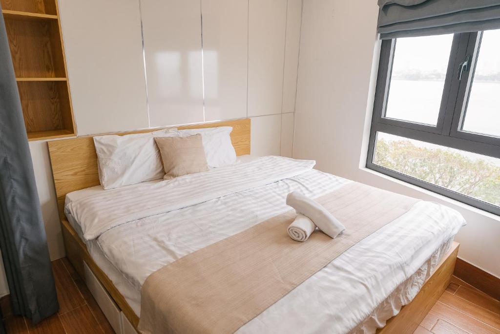 Morri West Lake Apartment