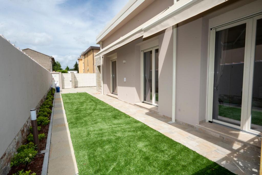CHIC house 6