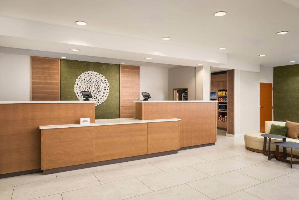 Fairfield Inn and Suites Jacksonville Beach Image