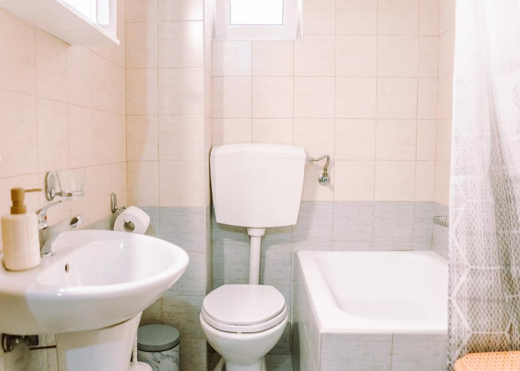 'Stoa Apartment' at Rethymno center 8