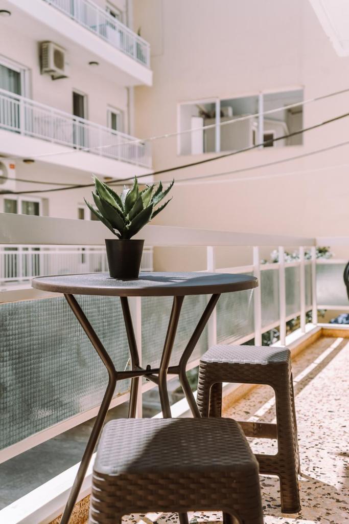 'Stoa Apartment' at Rethymno center 6