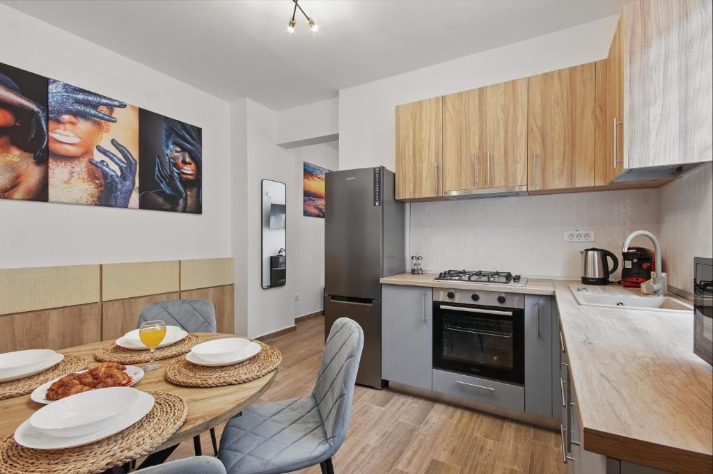 Petru Maior Apartments 8