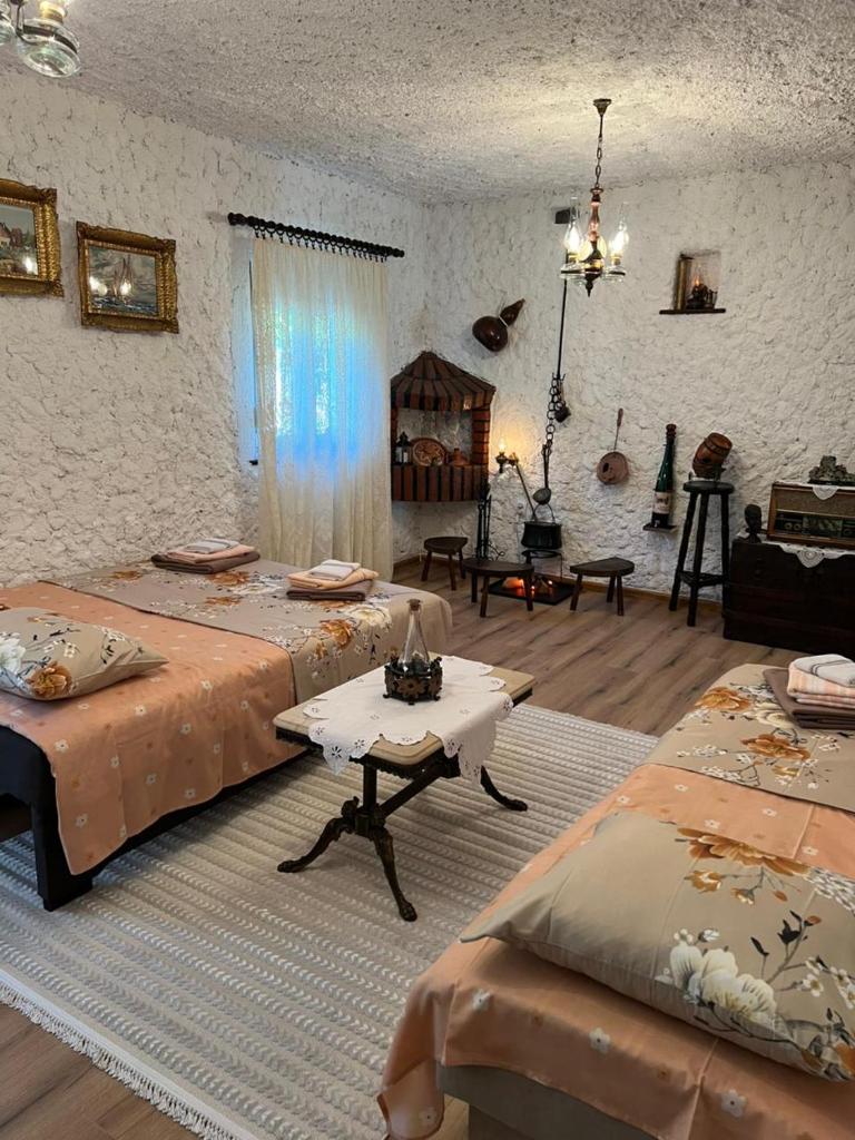 Sailor's Rustic House 2