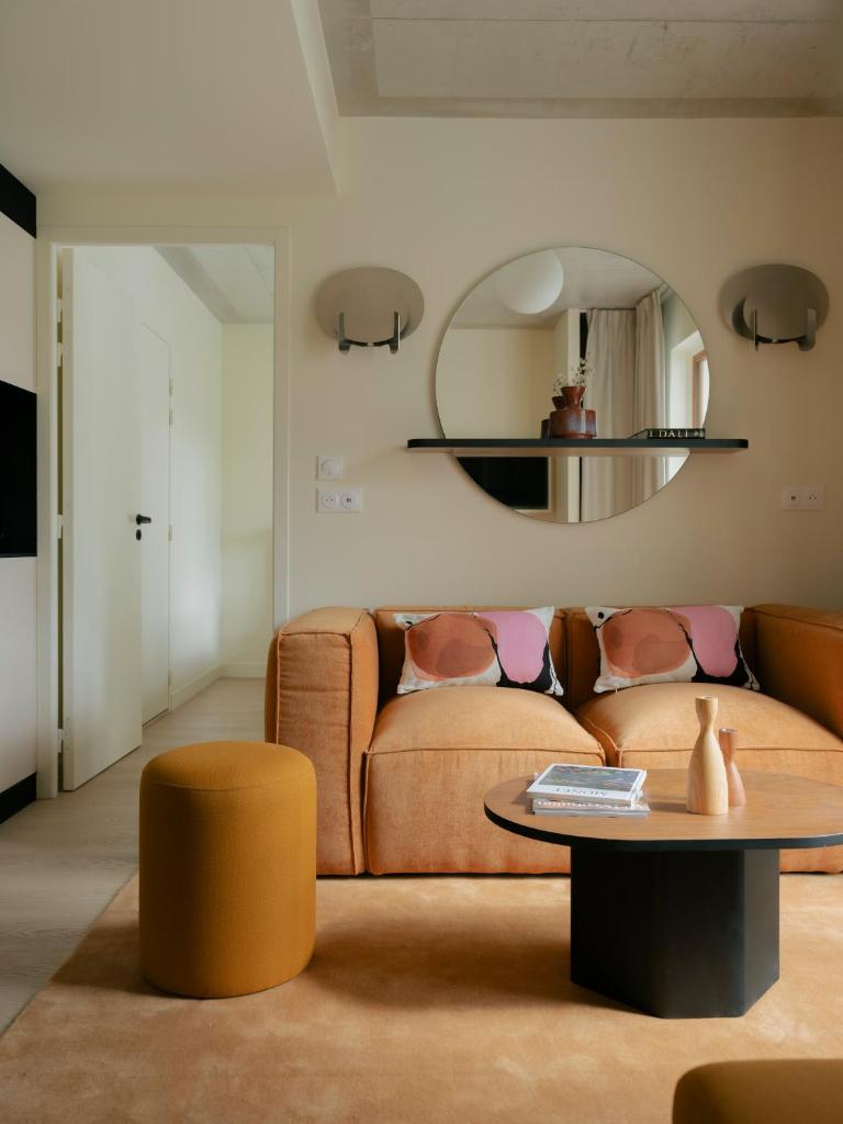 Edgar Suites - Église 5