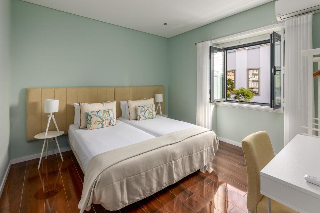 Mercado Apartments 6
