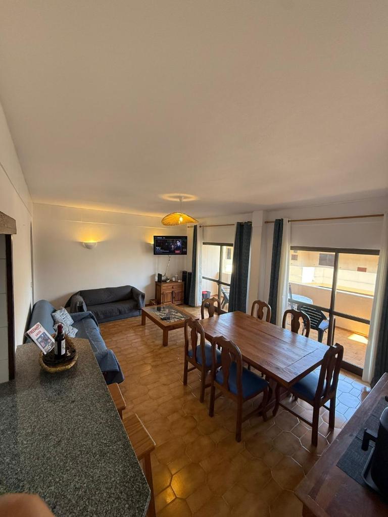 Dona Ana Beach Lagos - Cozy Flat 6