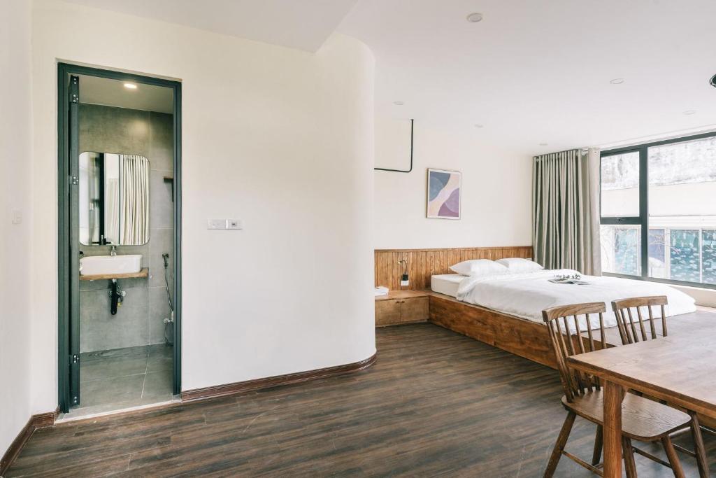 NUNANUNONG Garden Building with Green ROOFTOP