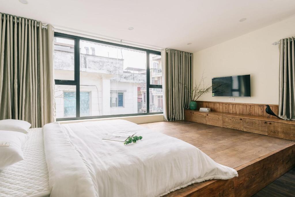 NUNANUNONG Garden Building with Green ROOFTOP