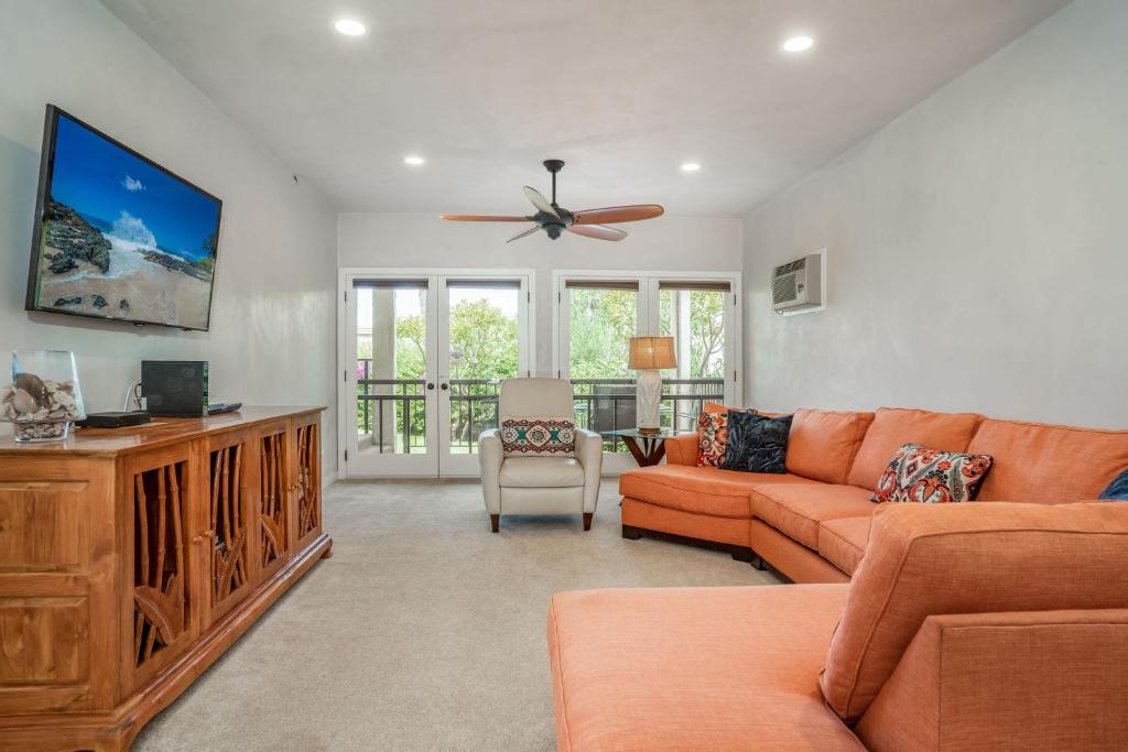 Maui Hill 99 by Coldwell Banker Island Vacations