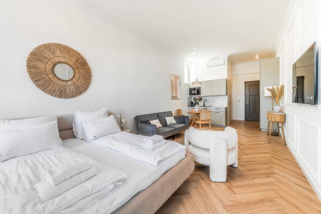 Stary Rynek 75 by View-Apartments 7