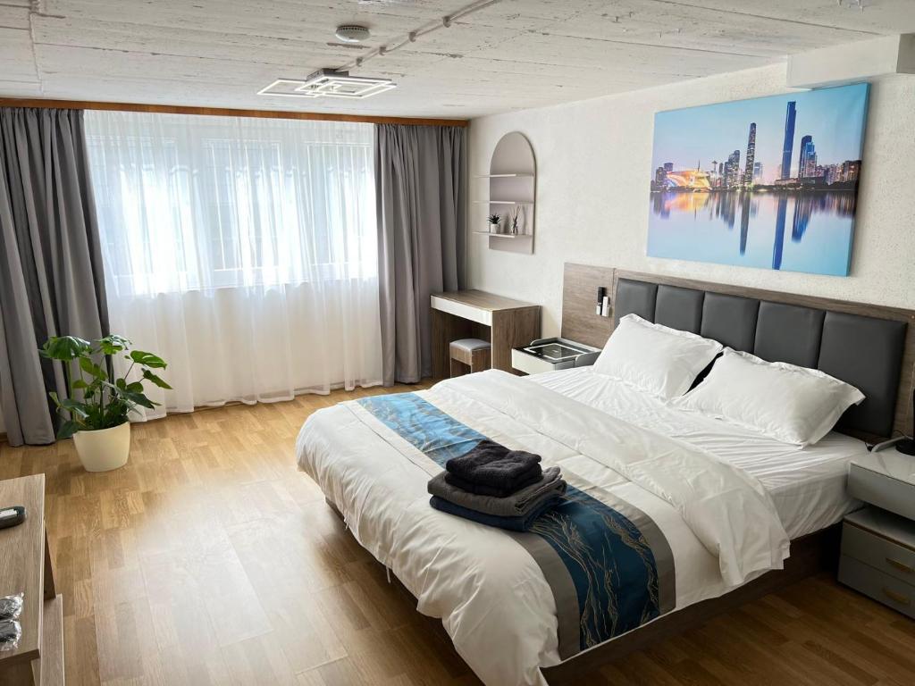 Ferienhaus große Villa, Exhibitors, Monteurhaus 2