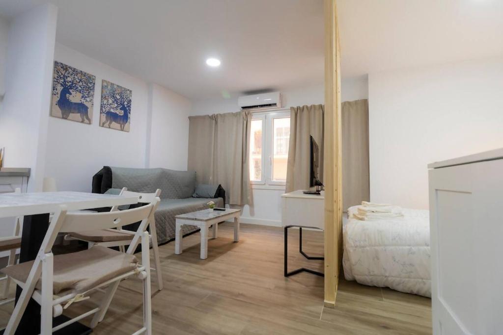 SH Loft del Mar. Cerca de la playa y el centro. AC 6