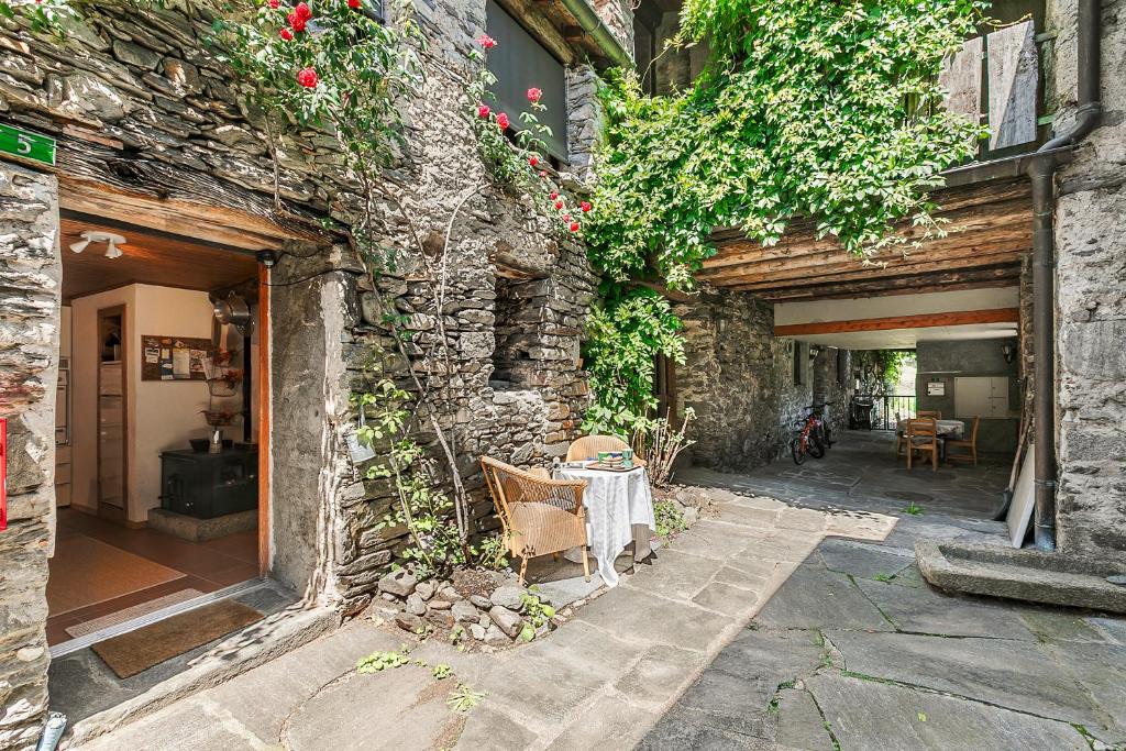 Rustico Stock with free wifi- Happy Rentals