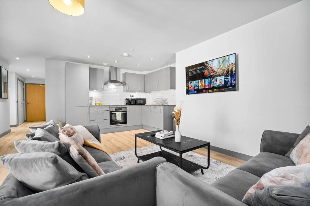 Stylish 2 Bedroom Apartment - City Centre - Jewellery Quarter - Netflix 114JQ 8