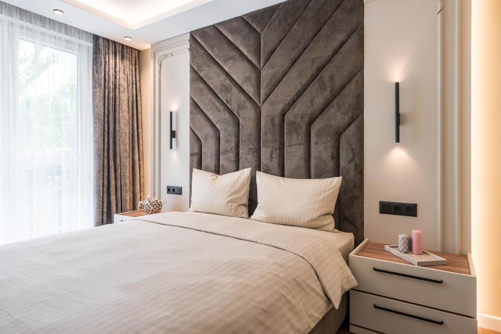 City Center Luxury Apartments 2