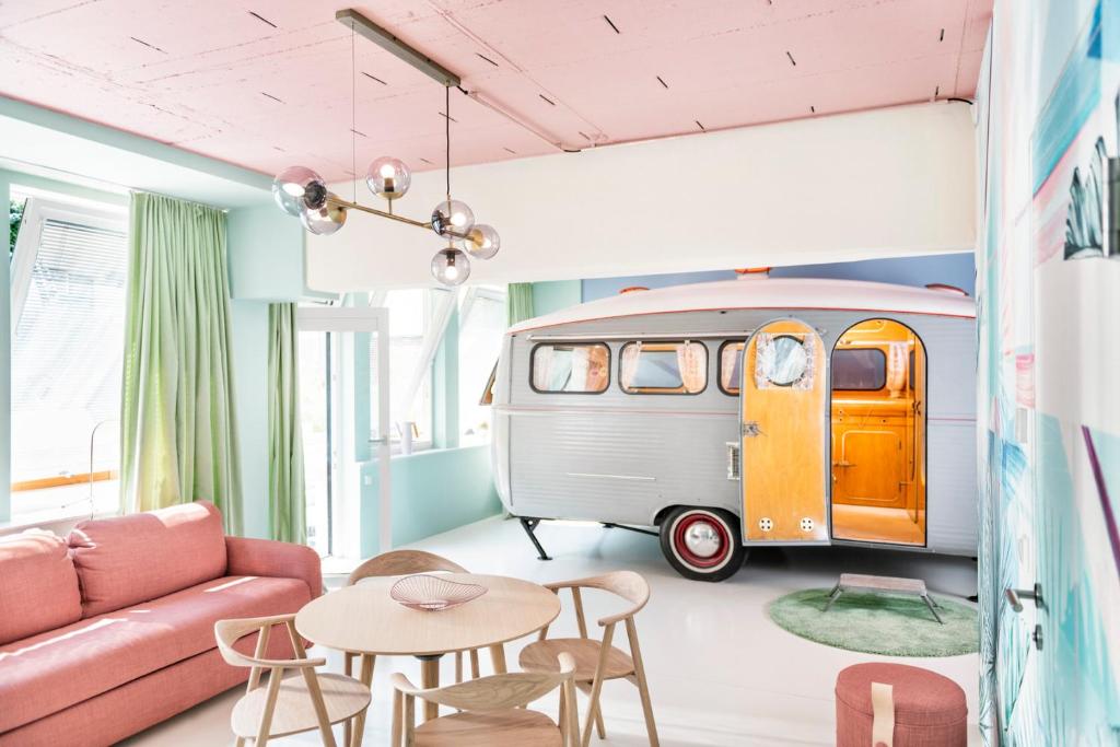 NOOR - Caravan Design Loft - Noor Stay 1